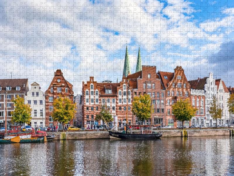 Blick über die Trave zu An der Untertrave - CALVENDO Foto-Puzzle'