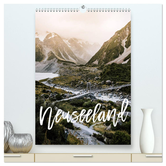 Discover New Zealand (CALVENDO Premium Wall Calendar 2024) 