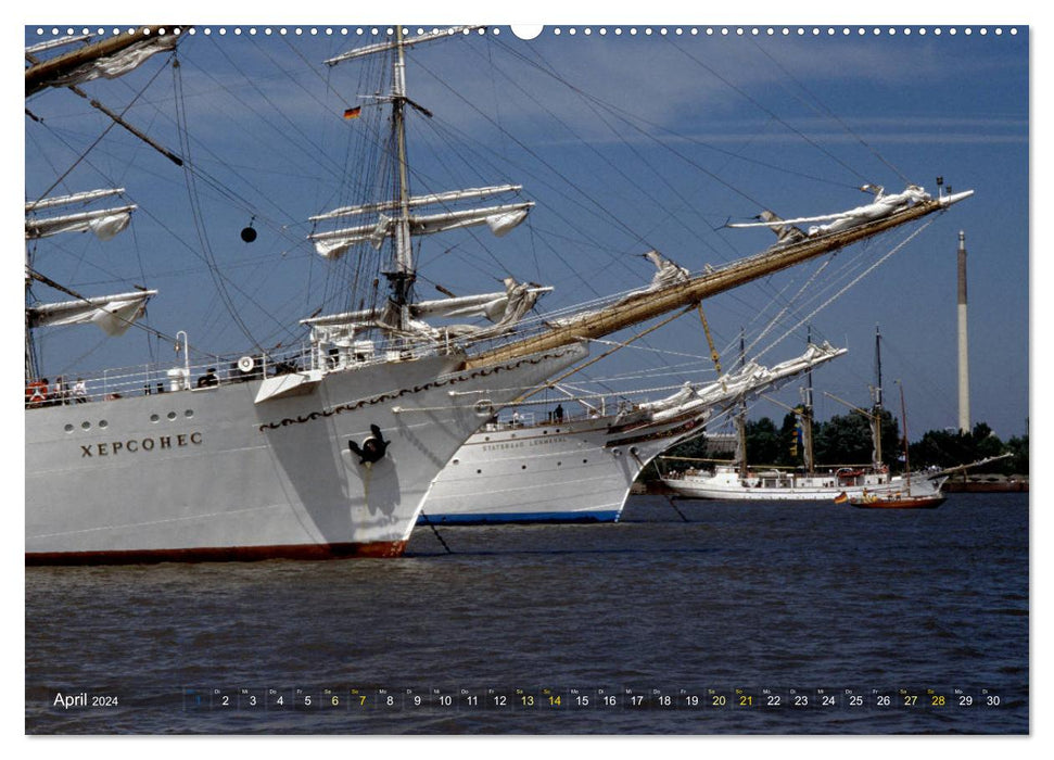Analoge Fotografie Tall Ships Sail 1995 Bremerhaven (CALVENDO Premium Wandkalender 2024)