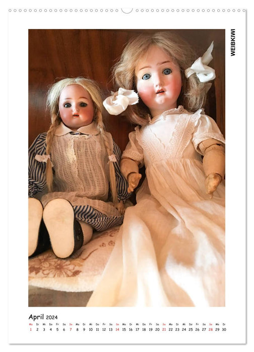 Alte Puppen - Gesichter (CALVENDO Premium Wandkalender 2024)