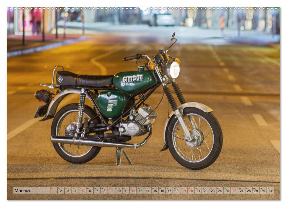 Oldtimer Mopeds - fotografiert von Michael Allmaier (CALVENDO Premium Wandkalender 2024)