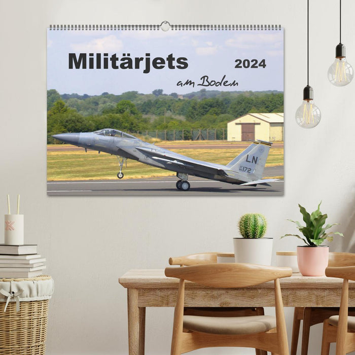 Military jets on the ground (CALVENDO wall calendar 2024) 
