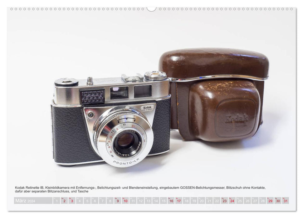 Old and not-so-old cameras (CALVENDO Premium Wall Calendar 2024) 