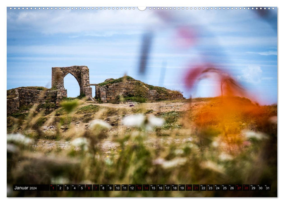 Cliffs and sea. Fantastic views of the islands in the English Channel (CALVENDO Premium Wall Calendar 2024) 