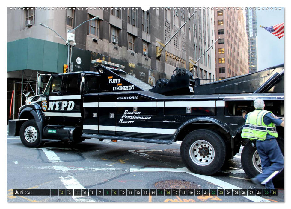 NEW YORK XXL Trucks and Limos (CALVENDO wall calendar 2024) 