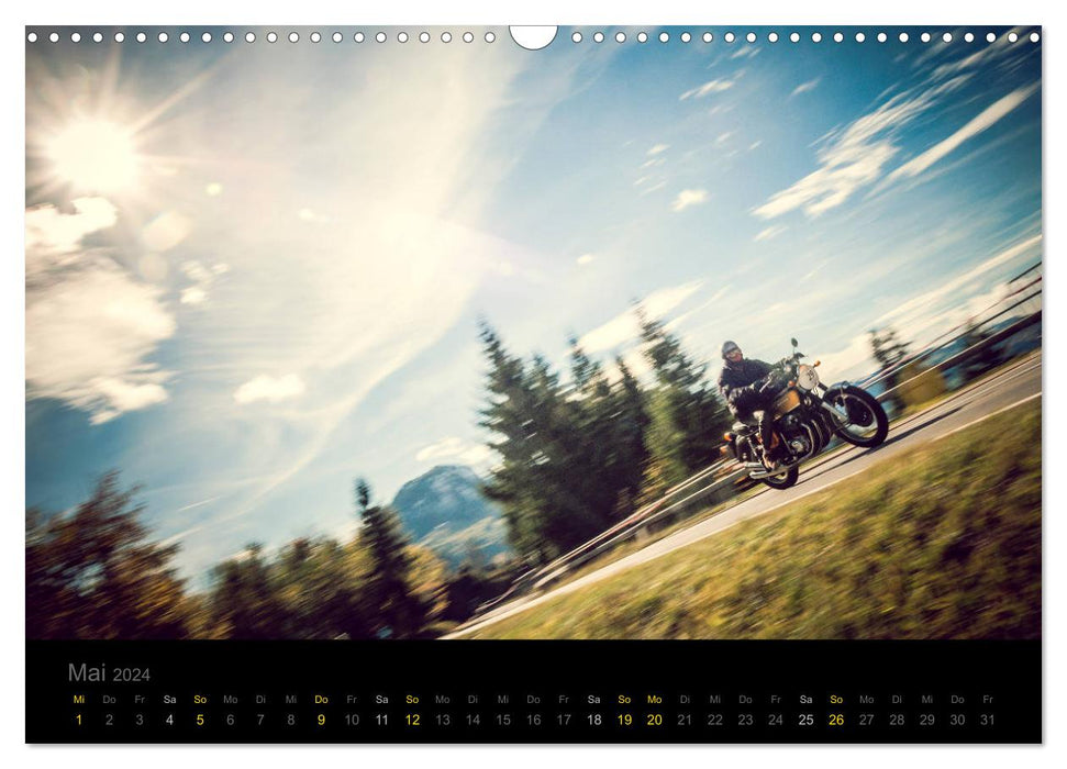 Klassische Motorräder auf der Piste (CALVENDO Wandkalender 2024)