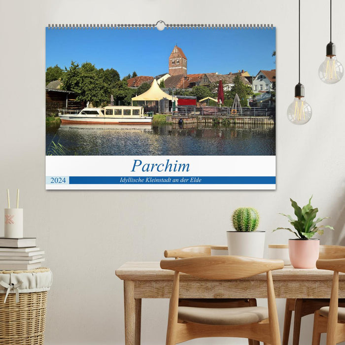 Parchim - Idyllische Kleinstadt an der Elde (CALVENDO Wandkalender 2024)