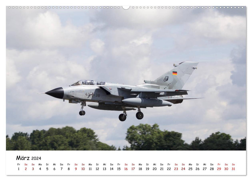 Military Jets Panavia Tornado (CALVENDO Premium Wall Calendar 2024) 