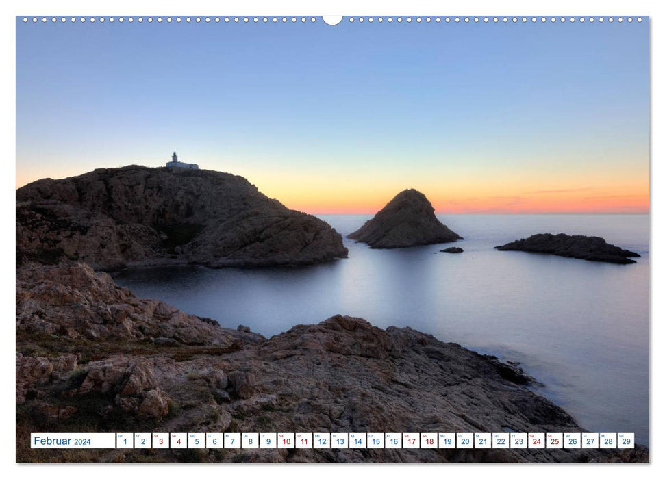 La Corse, l'île paradisiaque sauvage de la Méditerranée (Calendrier mural CALVENDO 2024) 