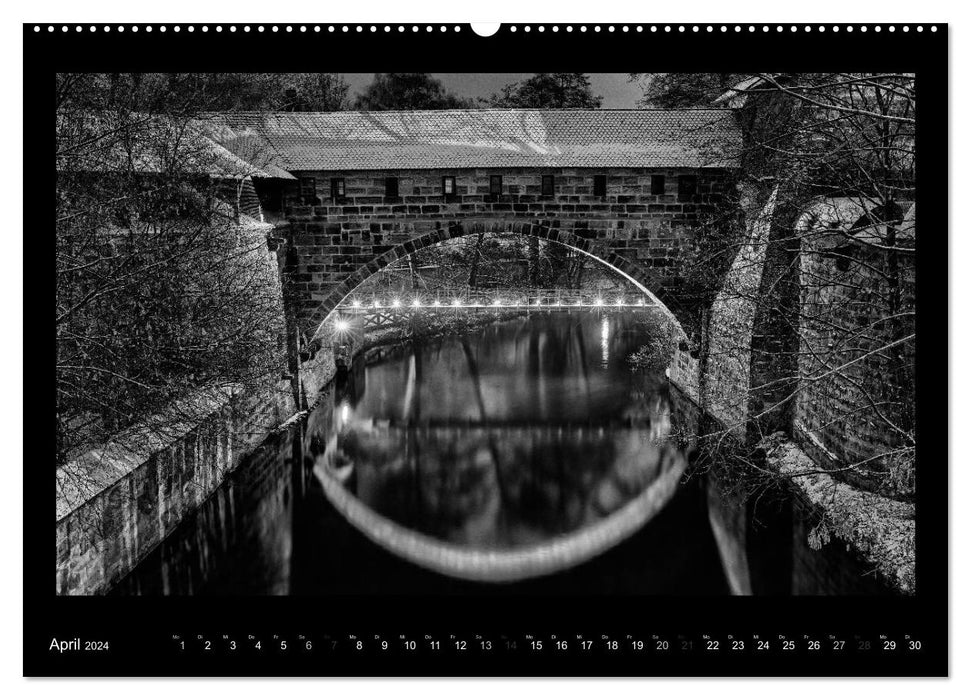 Nuremberg - views in black and white (CALVENDO Premium Wall Calendar 2024) 