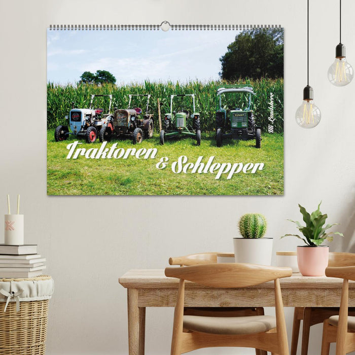 Tractors and tugs (CALVENDO wall calendar 2024) 