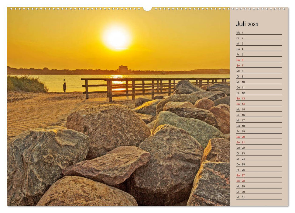 Timmendorfer Strand - Urlaubsimpressionen (CALVENDO Premium Wandkalender 2024)