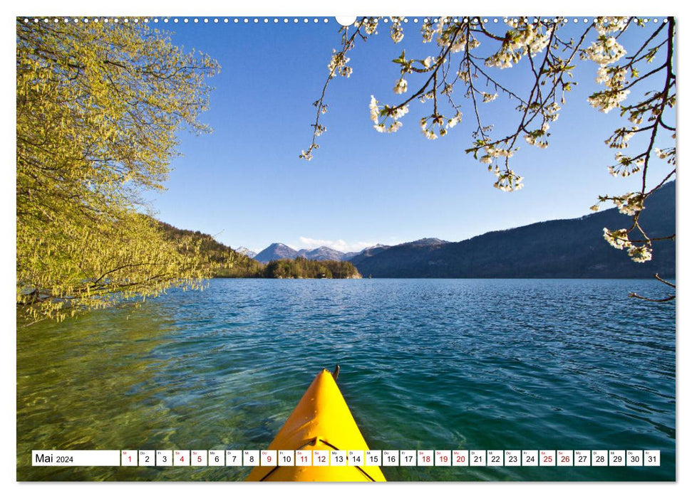 Kayak tour on Lake Wolfgang (CALVENDO Premium Wall Calendar 2024) 