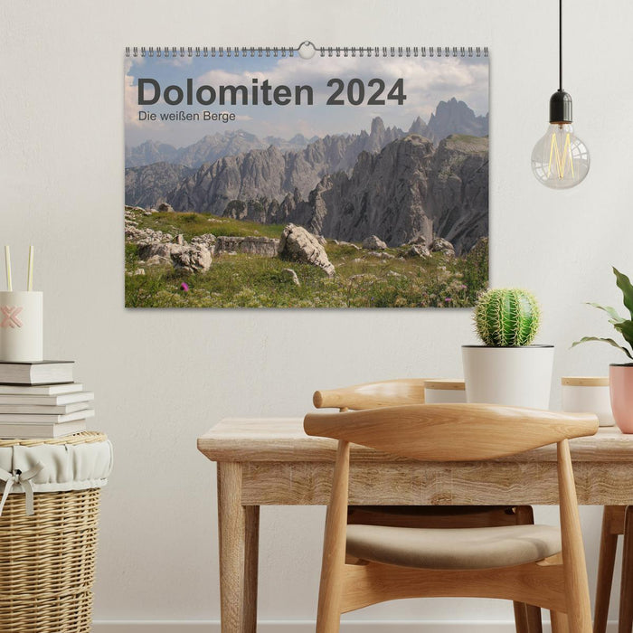 Dolomiten 2024 - Die weißen Berge (CALVENDO Wandkalender 2024)