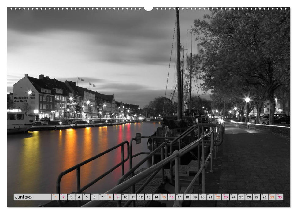 The seaport city of Emden - in black and white colorful (CALVENDO wall calendar 2024) 