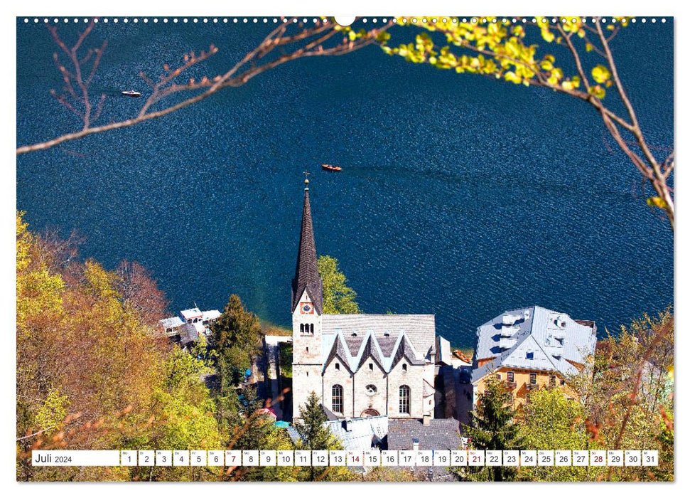 On the beautiful Hallstättersee in the Upper Austrian Salzkammergut (CALVENDO Premium Wall Calendar 2024) 