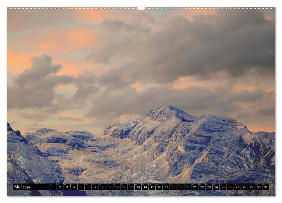 World Heritage Three Peaks, an area full of adrenaline. (CALVENDO Premium Wall Calendar 2024) 