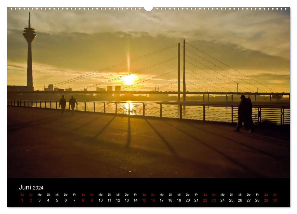 Düsseldorf - Lebendige Perspektiven des Rheinturmes (CALVENDO Premium Wandkalender 2024)