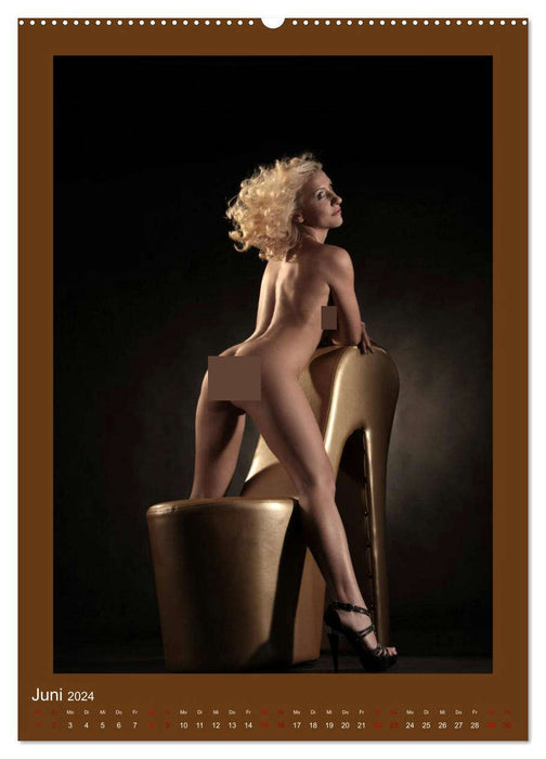 golden blond - Blondes Gift in Perfektion (CALVENDO Wandkalender 2024)