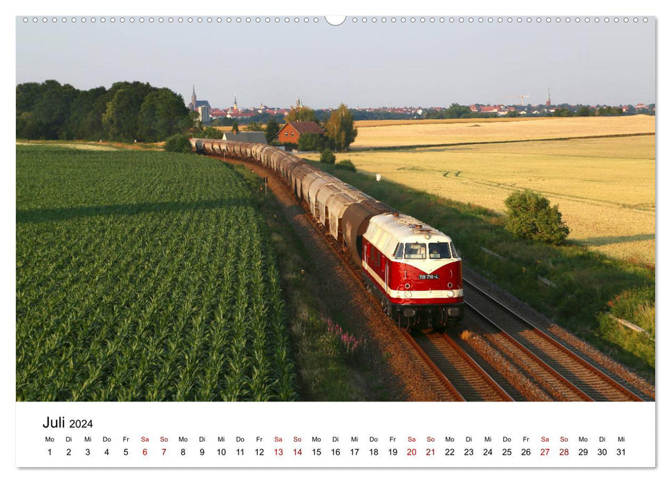 Sur la route sur les chemins de fer de la Saxe orientale (Calvendo Premium Wall Calendar 2024) 