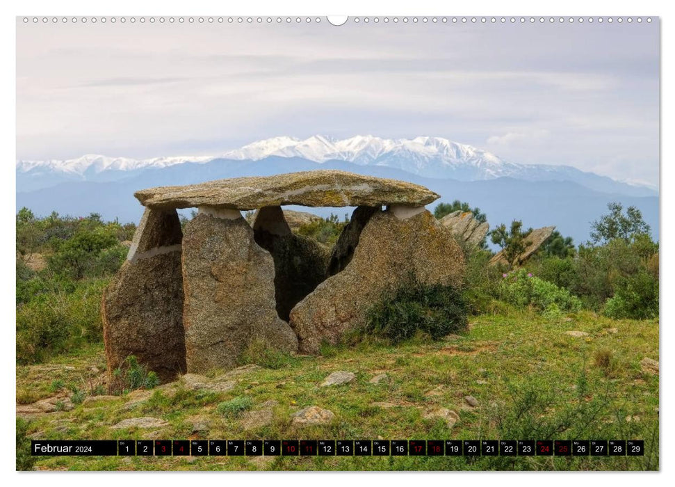 Dolmens and menhirs - megalithic culture in Europe (CALVENDO Premium Wall Calendar 2024) 