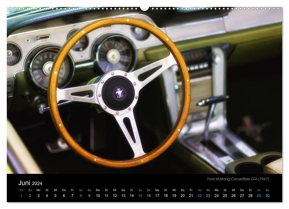 CLASSIC COCKPITS - Functional works of art from another time (CALVENDO wall calendar 2024) 