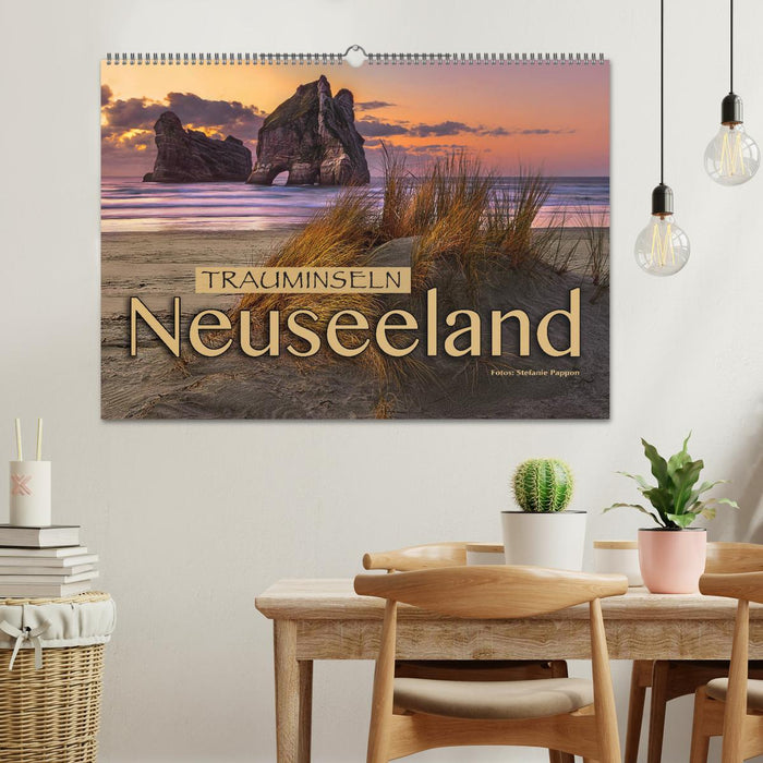 Dream Islands Nouvelle-Zélande (Calvendo mural CALVENDO 2024) 