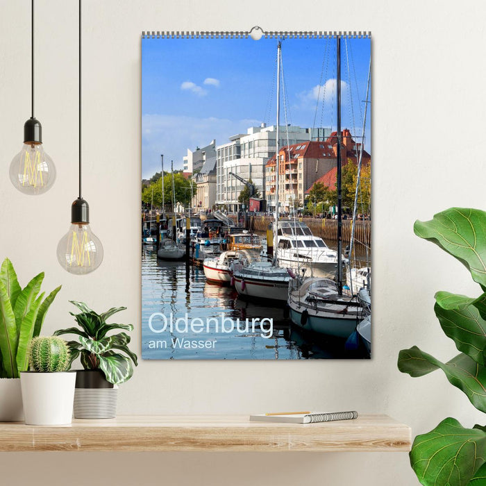 Oldenburg am Wasser (CALVENDO Wandkalender 2024)