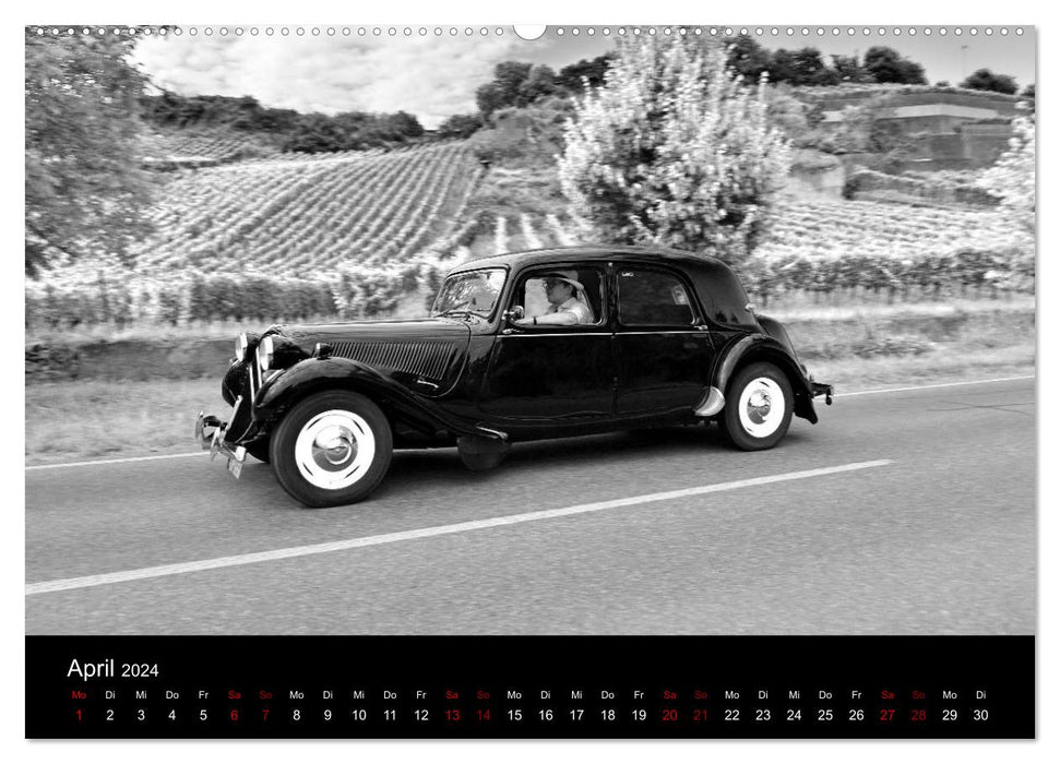 Citroën 11 CV Traction Avant en noir et blanc (calendrier mural CALVENDO 2024) 