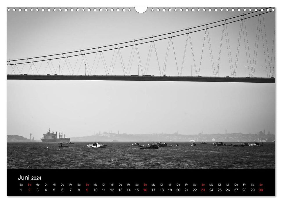 Istanbul - Bunte Stadt in Schwarz und Weiß (CALVENDO Wandkalender 2024)