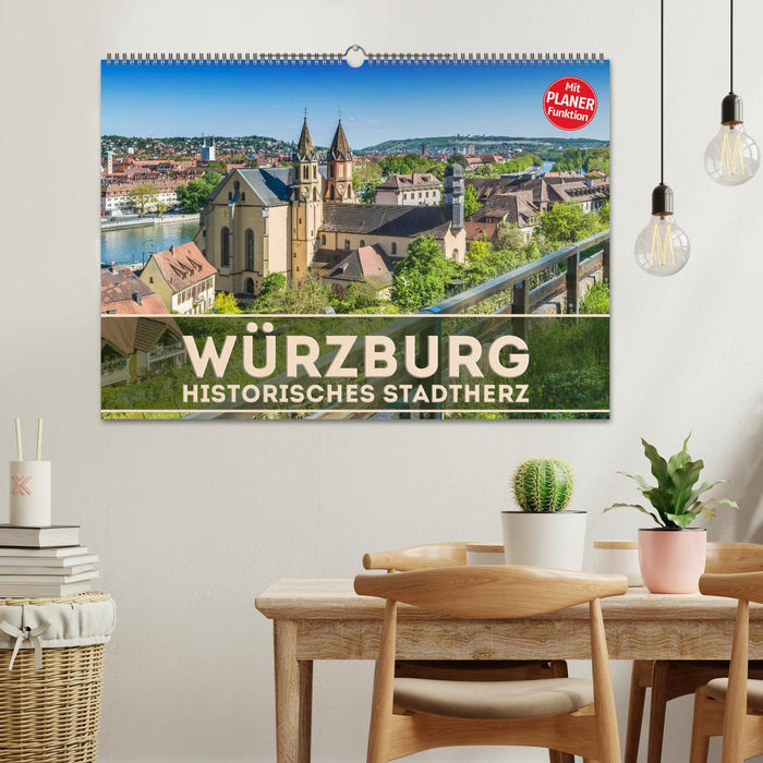 Cœur historique de la ville de WÜRZBURG (calendrier mural CALVENDO 2024) 