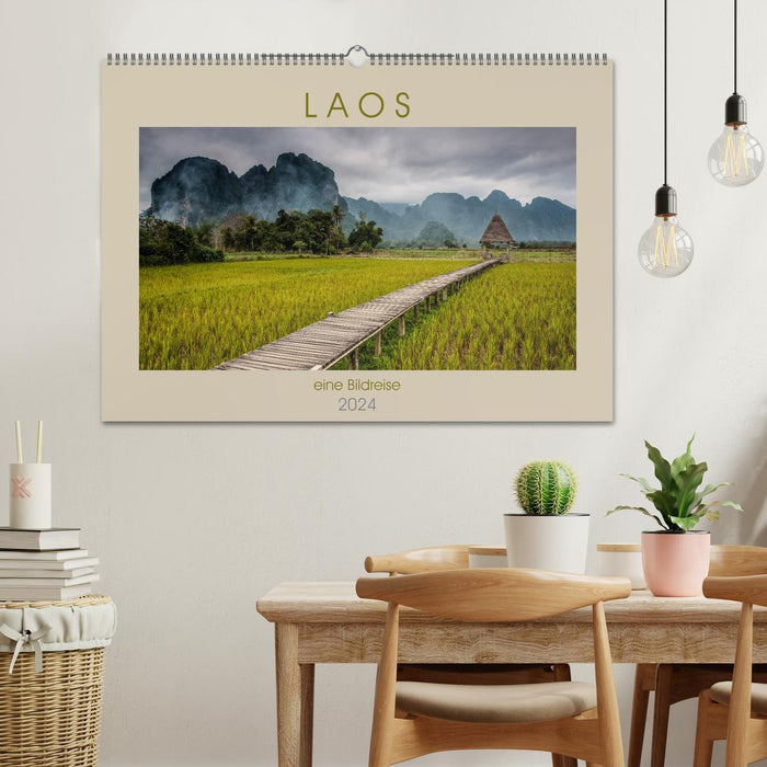 Laos - un voyage en images (Calendrier mural CALVENDO 2024) 