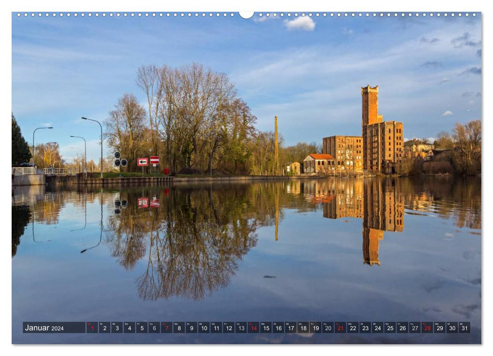 Water towers Central Germany (CALVENDO Premium Wall Calendar 2024) 