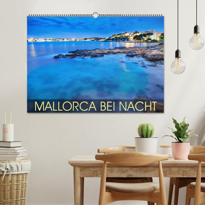 MALLORCA BY NIGHT (CALVENDO wall calendar 2024) 