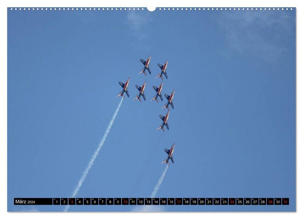 Moments in the air: Patrouille de France (CALVENDO Premium Wall Calendar 2024) 