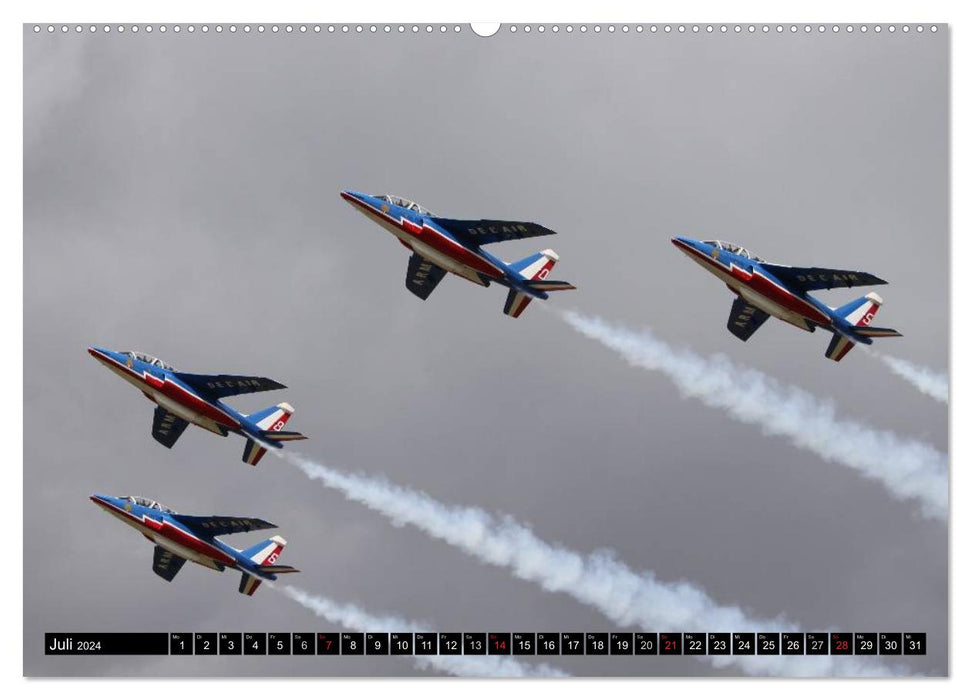 Augenblicke in der Luft: Patrouille de France (CALVENDO Premium Wandkalender 2024)