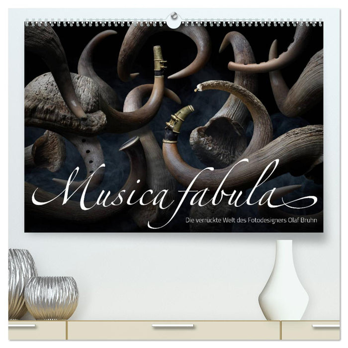 Musica fabula – Die verrückte Welt des Fotodesigners Olaf Bruhn (CALVENDO Premium Wandkalender 2024)