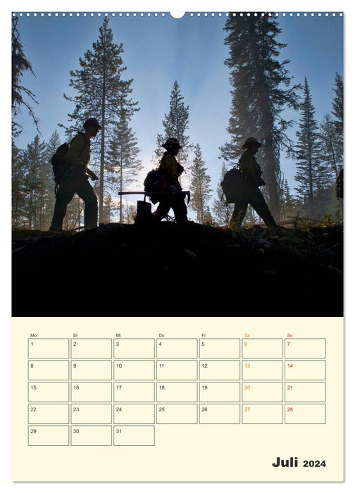 Fire brigade - Waiting for the next mission (CALVENDO Premium Wall Calendar 2024) 