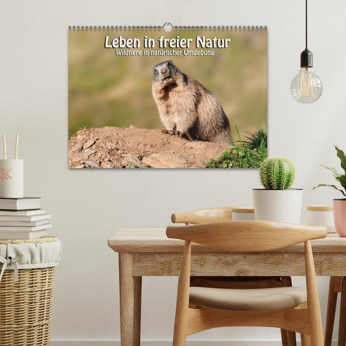 Living in the wild - wild animals in a natural environment (CALVENDO wall calendar 2024) 