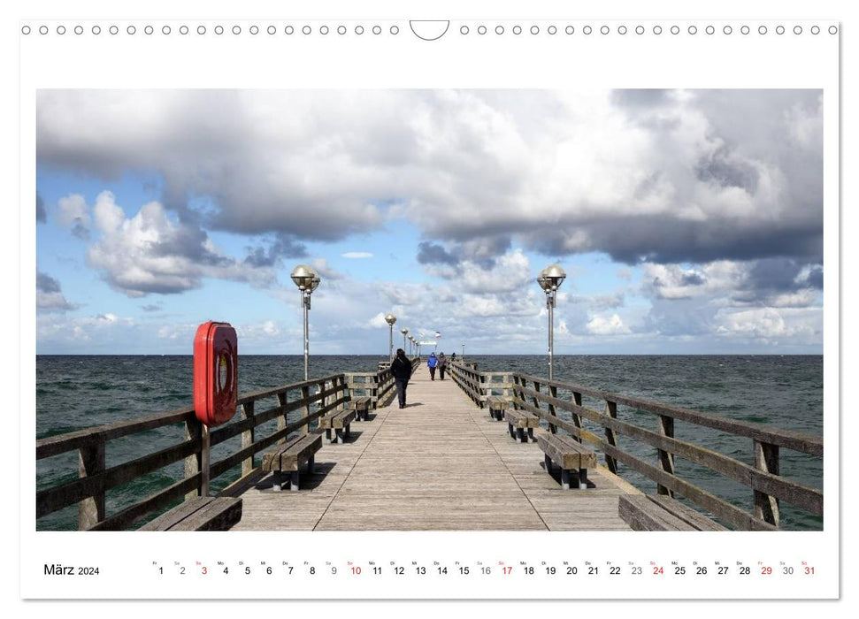 Seebrücken - Ein Streifzug entlang der Ostseeküste (CALVENDO Wandkalender 2024)