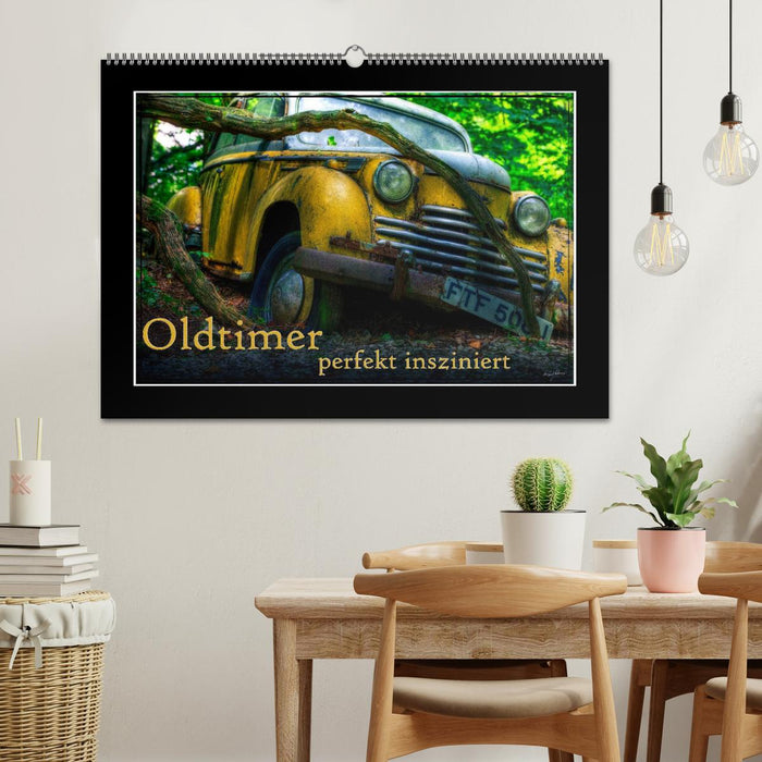 Classic cars perfectly staged (CALVENDO wall calendar 2024) 