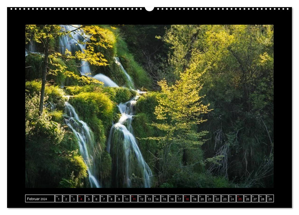 Plitvicer Seen - Europas erster Nationalpark (CALVENDO Premium Wandkalender 2024)