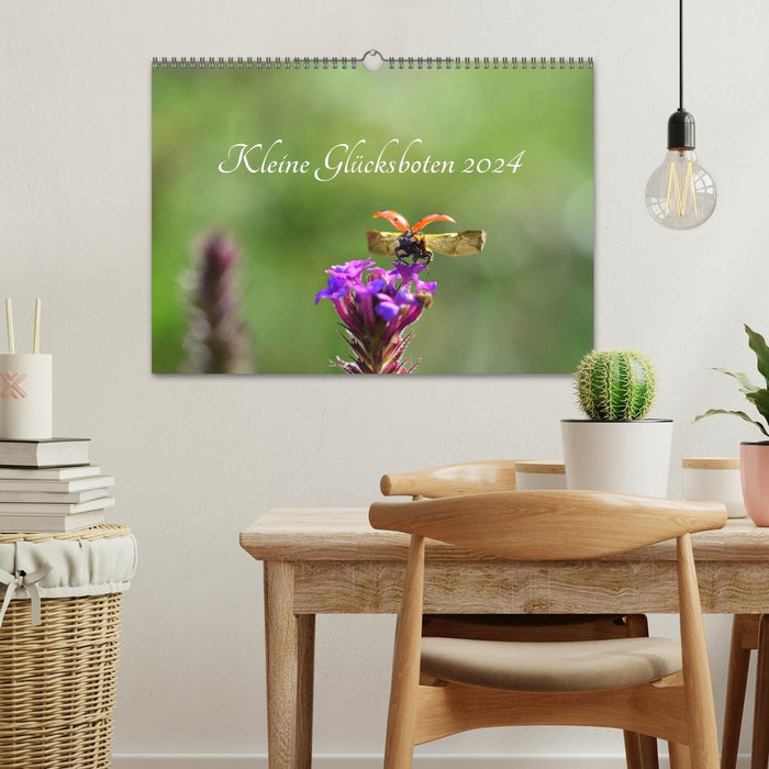 Petits messagers de bonne chance (Calendrier mural CALVENDO 2024) 