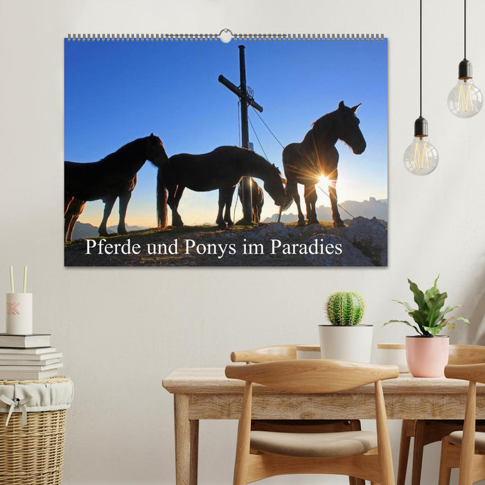 Pferde und Ponys im Paradies (CALVENDO Wandkalender 2024)