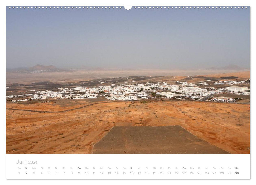 Die unwirkliche Welt von Lanzarote (CALVENDO Wandkalender 2024)