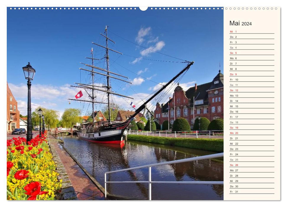 Ostfrieslands schöne Hafenstädtchen (CALVENDO Premium Wandkalender 2024)