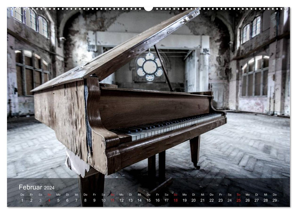 Forgotten places - lost past (CALVENDO Premium wall calendar 2024) 