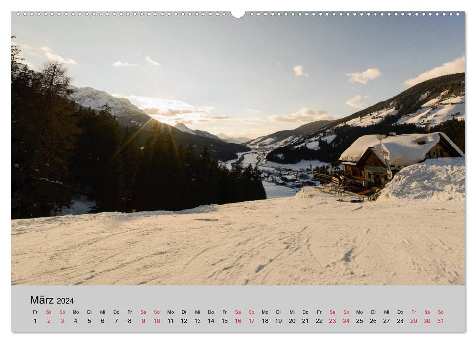 South Tyrolean mountain worlds - The monti pallidi, idyll that seems almost unreal (CALVENDO Premium Wall Calendar 2024) 