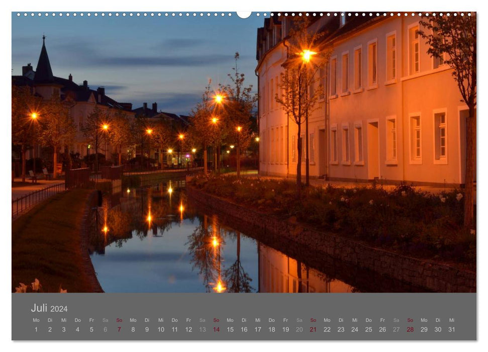 Detmold Lichtspielerei (CALVENDO Premium Wandkalender 2024)