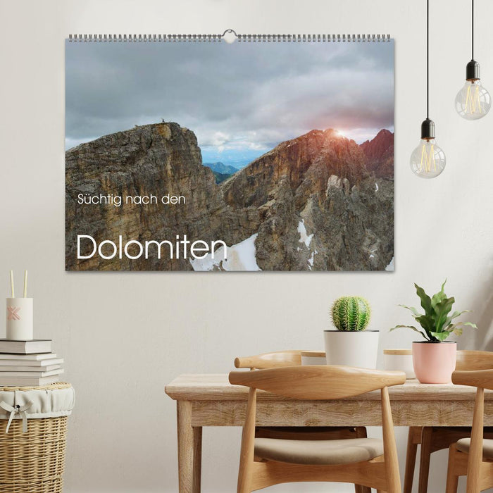 Accro aux Dolomites (Calendrier mural CALVENDO 2024) 